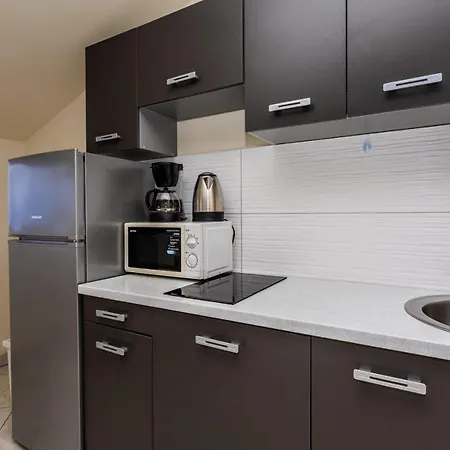 Domagoj D&d, * Baška