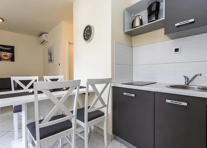 Domagoj D&d, Apartament Baška